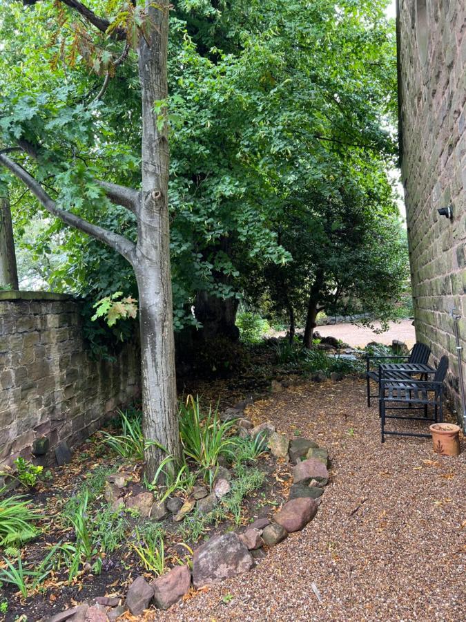 Appartamento The Coach House Harthill Esterno foto